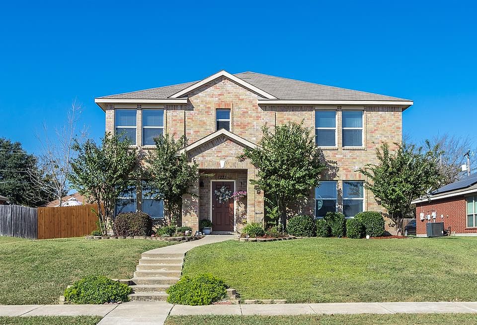1st image of 1221 Beeblossom Dr