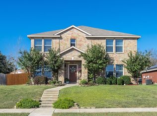 1221 Beeblossom Dr, Desoto, TX 75115