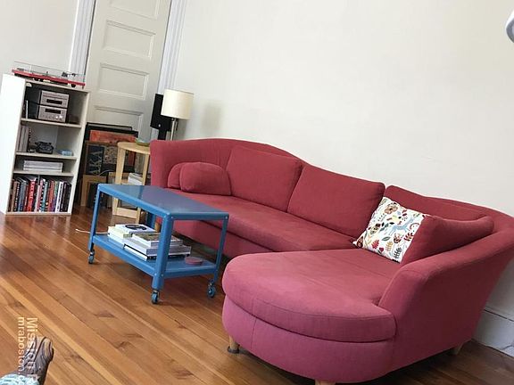 3rd image of 5 Glen Rd #3