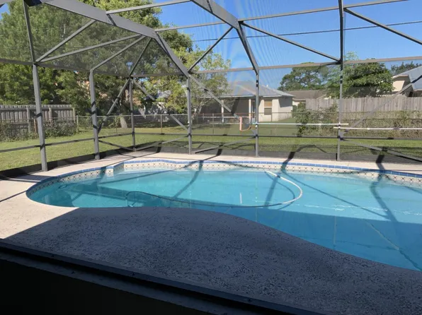 201 SE Walters Terrace, Port St Lucie, FL 34983