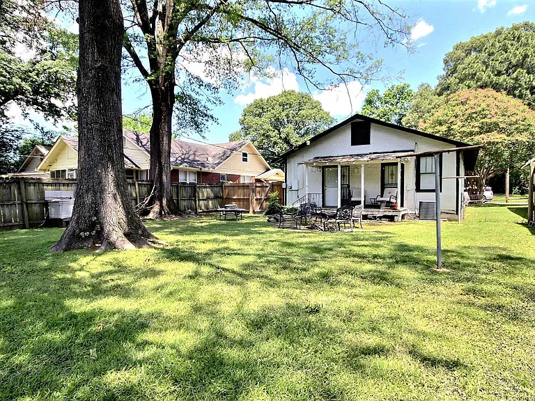 3579 Carnes Ave — Photo 8