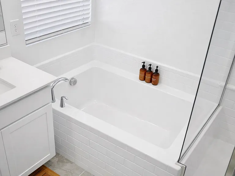 4226 Rosalyn Ridge St — Photo 36