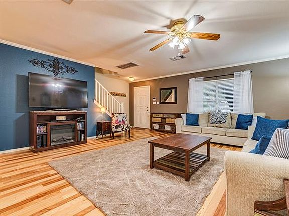 5th image of 8106 Evadean Cir