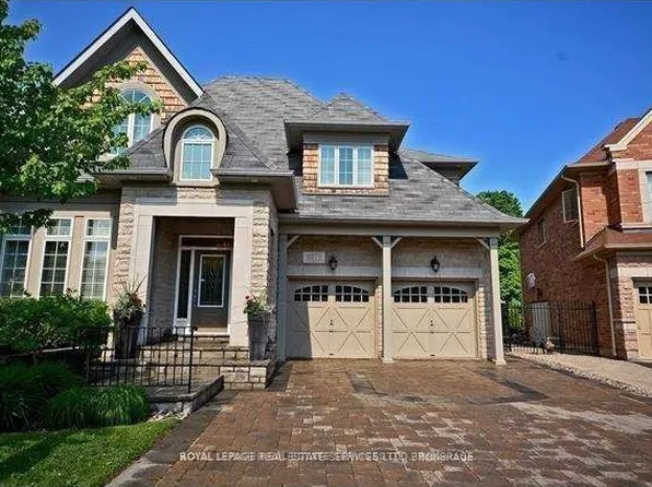 2271 Lyndhurst Dr, Oakville, ON L6H 7V5