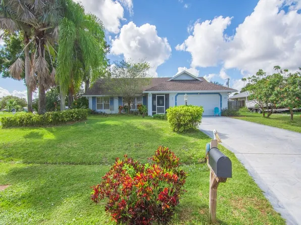 742 SE Whitmore Drive, Port St Lucie, FL 34984