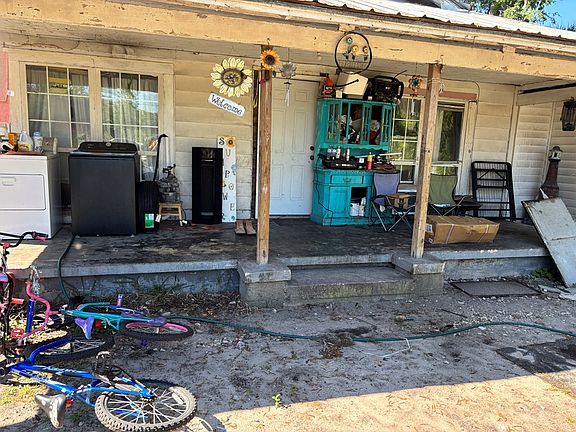 4th image of 11169 NE 39th Dr