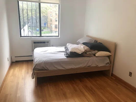 Rented by Century 21 New Golden Age Realty | media 10