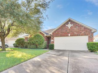 3338 Worthington Dr, Pearland, TX 77584