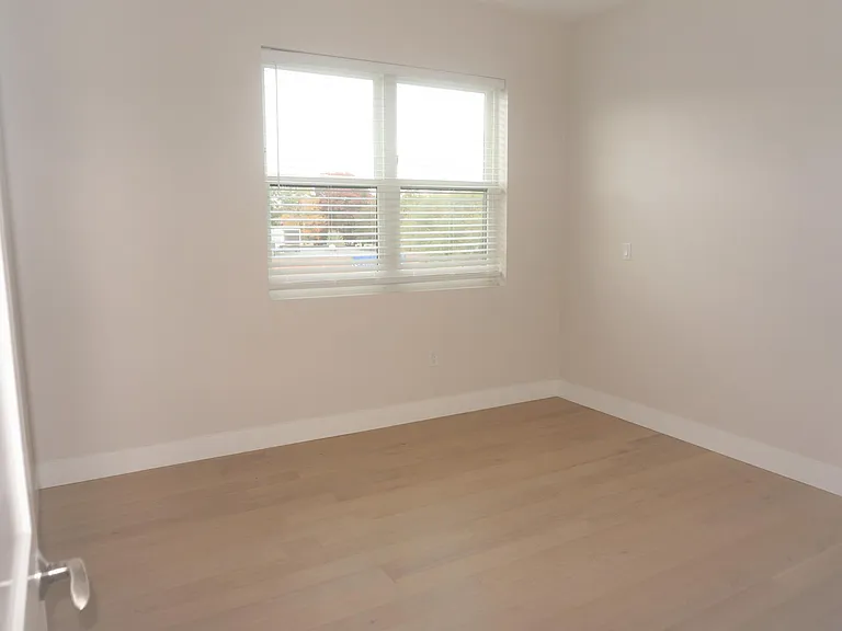 99 Moody St #Penthouse 9 — Photo 19
