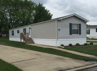 68 Norway Dr, Manteno, IL 60950