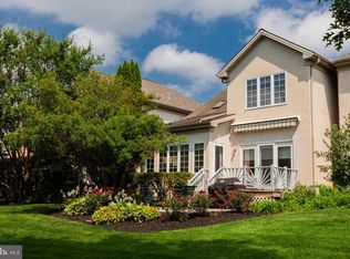 1078 Stillwood Cir, Lititz, PA 17543