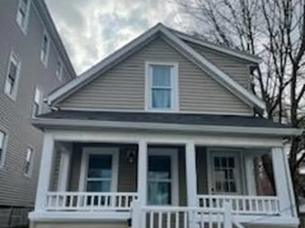 595 Slade St, Fall River, MA 02724