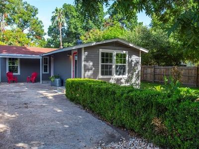 910 Calle Limon, Austin, TX, 78702