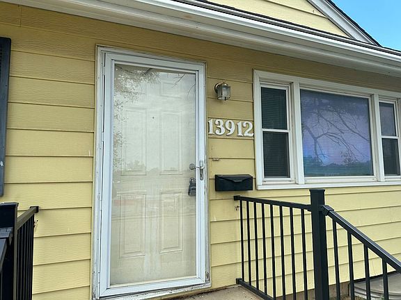 2nd image of 13912 E 43rd St S