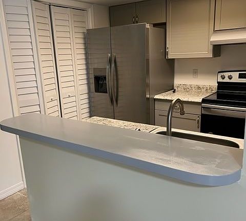 5th image of 7643 Melissa Ct N