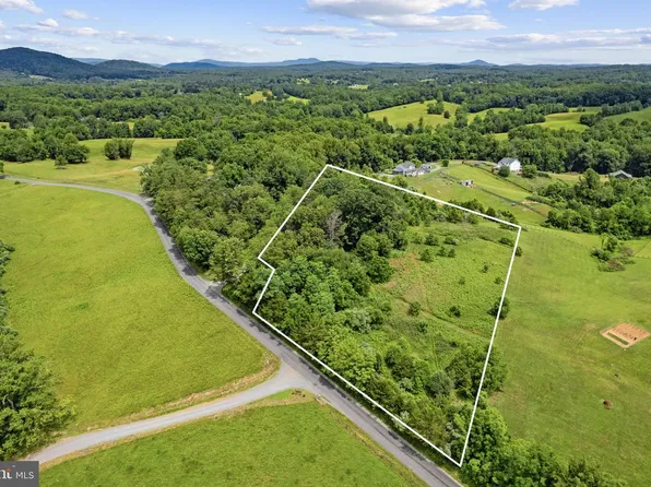 33A Docs Rd, Culpeper, VA 22701