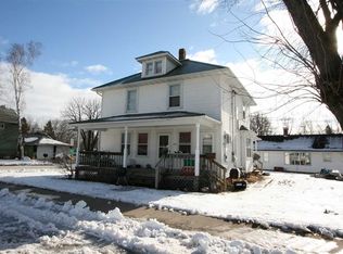 314 E Main St, Gillett, WI 54124