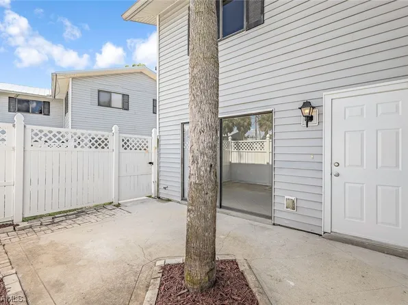 7737 Tamara Lee Ct APT 101, Fort Myers, FL 33907