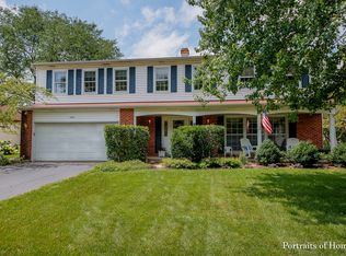 1950 Buckingham Dr, Wheaton, IL 60189