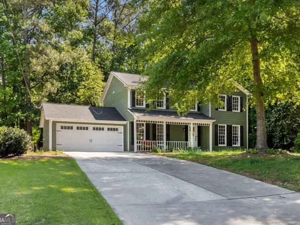 1027 Spring Mill Dr SW, Lilburn, GA 30047