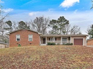 211 Murray Fork Dr, Fayetteville, NC 28314