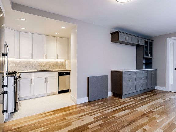 3rd image of 784 Columbus Ave APT 17N