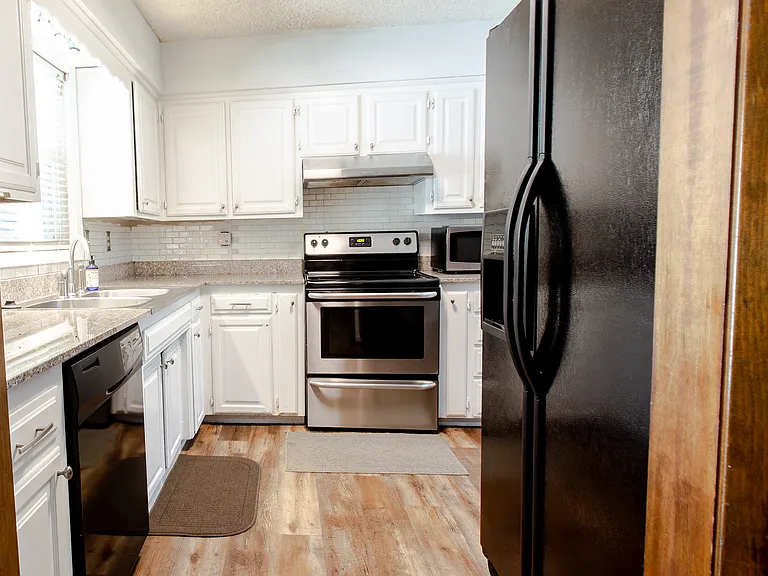 7 Kenneth Ln — Photo 10