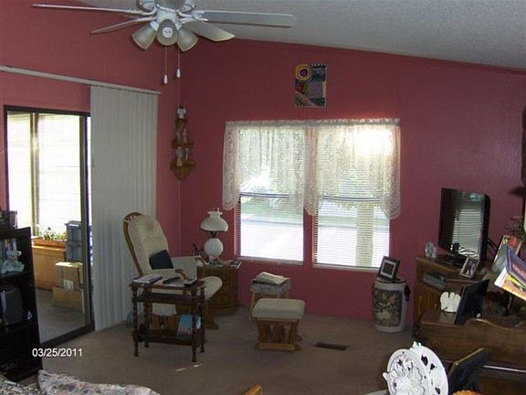 2nd image of 2512 Marianne St