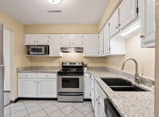 215 40th Street Dr SE, Cedar Rapids, IA 52403