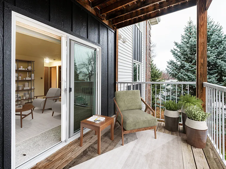Sun Prairie & Vista Court — Photo 13