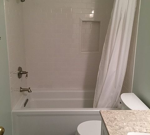 3rd image of 4022 Fairway Dr