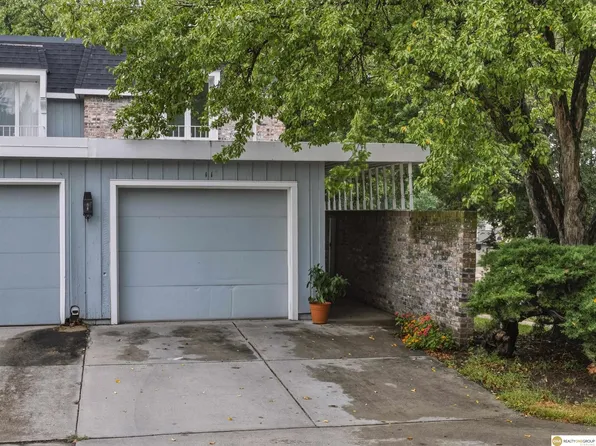7111 Oldpost Rd #11, Lincoln, NE 68506