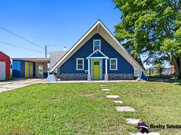 27 Delaware Dr, Penns Grove, NJ 08069