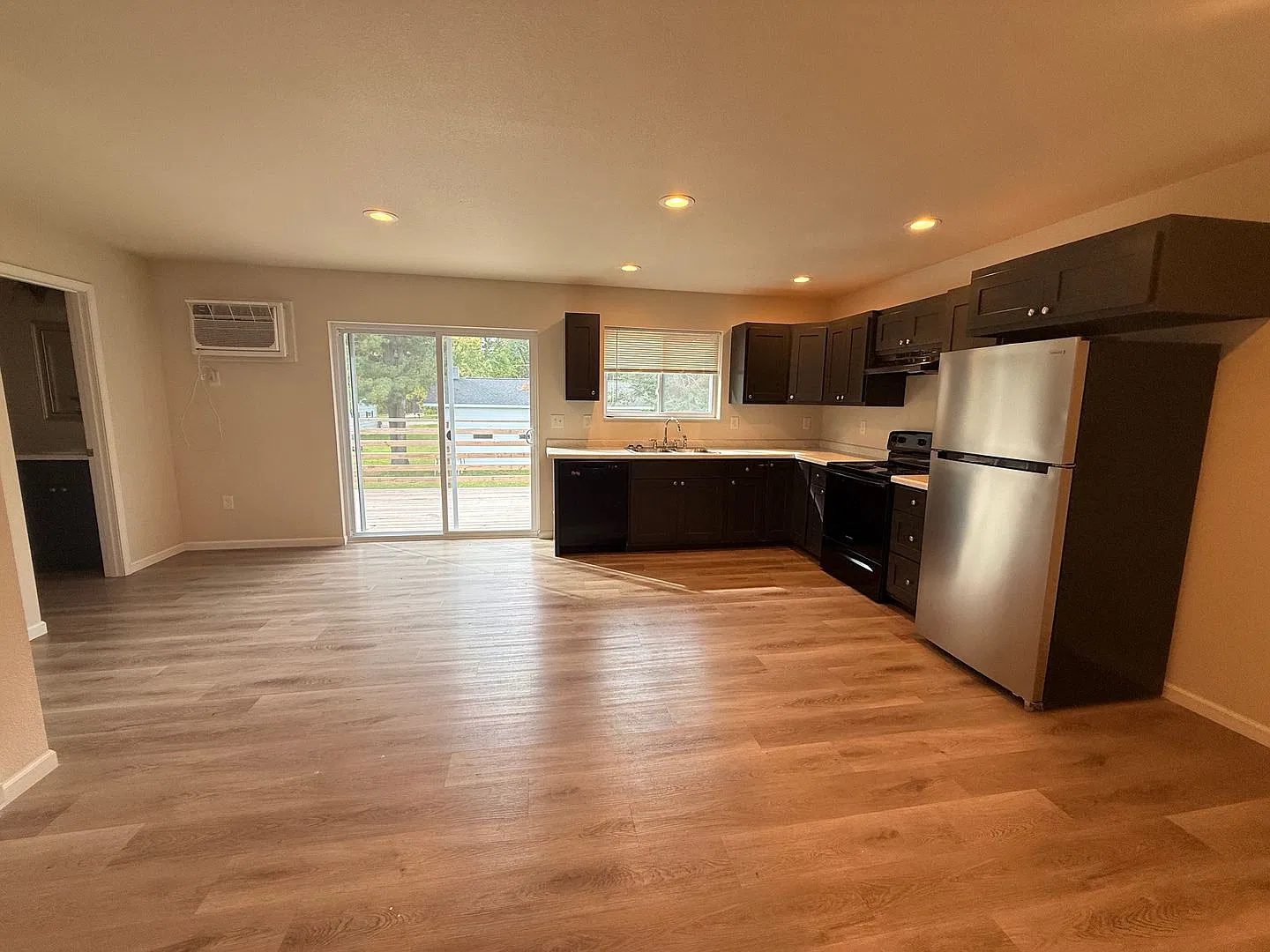 3 Bedroom Duplex — Photo 3