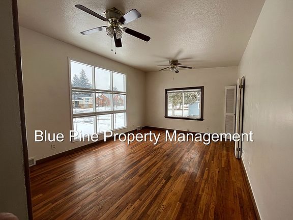 2nd image of 238 E 18th St