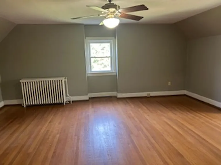 1301 Pickett St — Photo 26