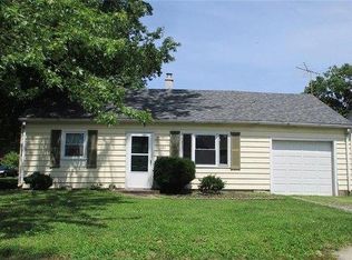 123 4th Ave, Edwardsville, IL 62025