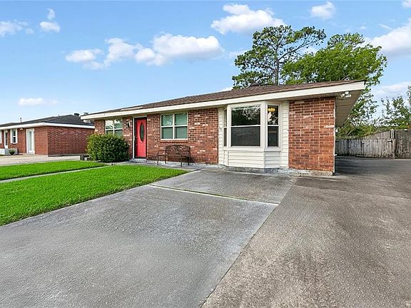 3rd image of 3444 Caminada Dr