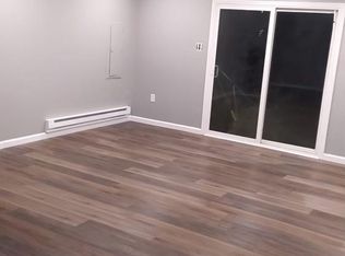 8930 Deerfield Rd, Tobyhanna, PA 18466