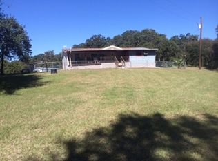 4505 Winding Rd, Hearne, TX 77859