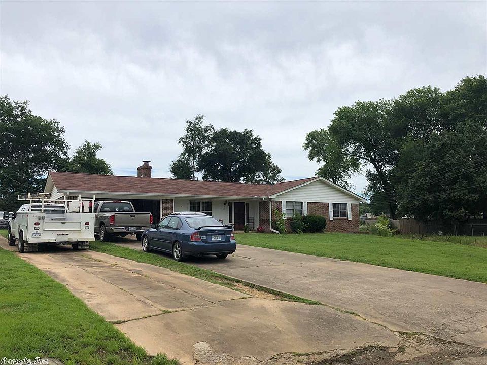 1st image of 1124 Eastwood Dr
