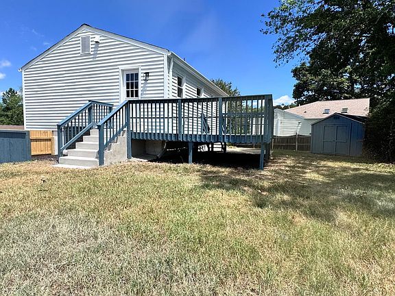 4th image of 14713 Birchdale Ave