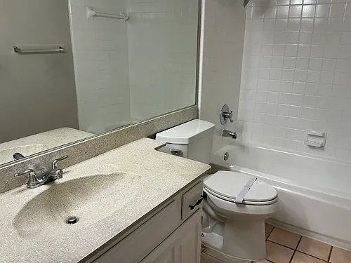 1712 Laurel Ln Photo 1