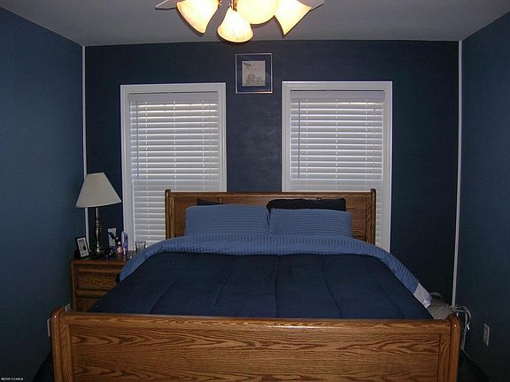 3rd image of 4513 COUNTRY CLUB #C-102