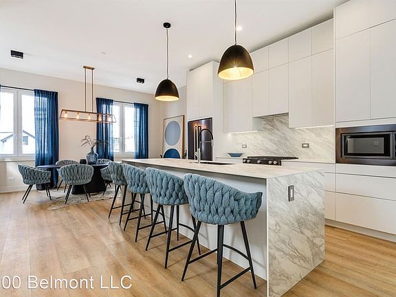 4th image of 4200 W Belmont Ave #3