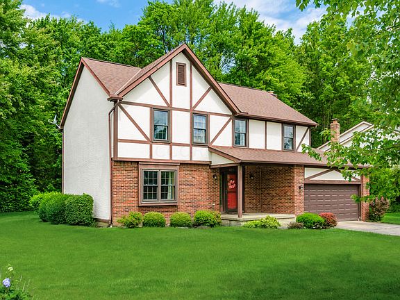 2nd image of 421 Spruce Hill Dr