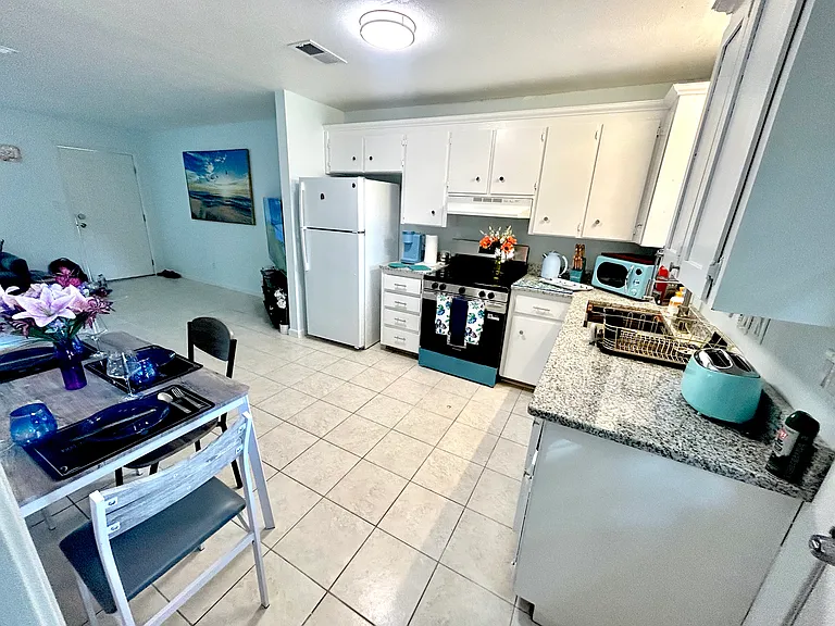 4969 Yacht Harbour Dr — Photo 42