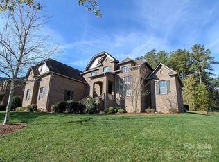 213 Wheatberry Hill Dr #19, Matthews, NC 28104