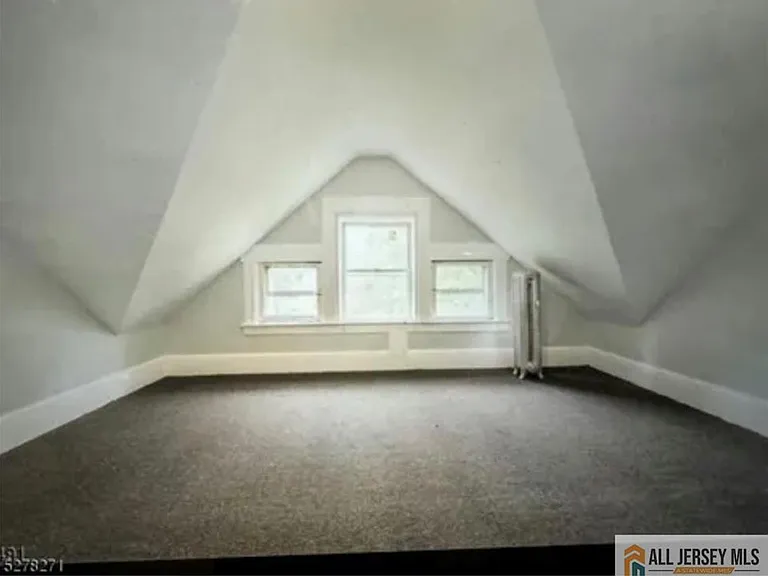 737 Kensington Ave #39 — Photo 7