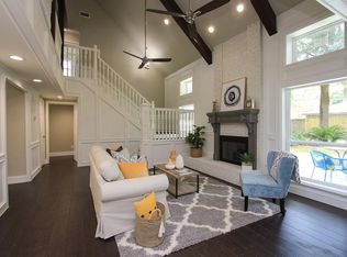 962 Thornton Rd, Houston, TX 77018